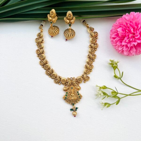 Matt Gold Finish Lakshmi Pendent Necklace with Jumukkas